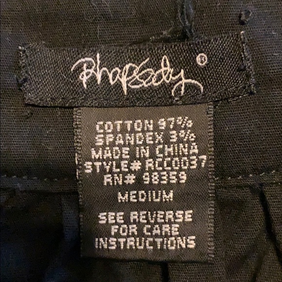 Black and white embroidered dress - Picture 3 of 3